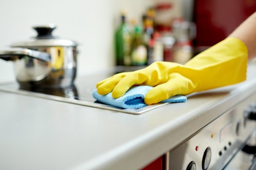 Room-by-room move out cleaning checklist process